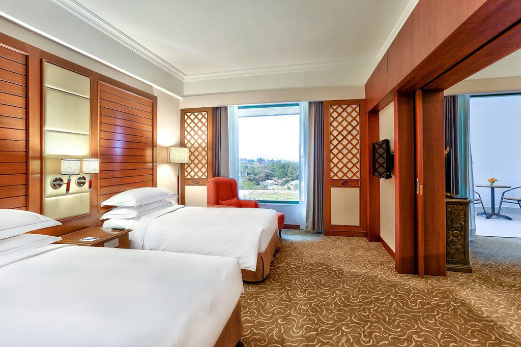 Hilton Mandalay Otel Dış mekan fotoğraf